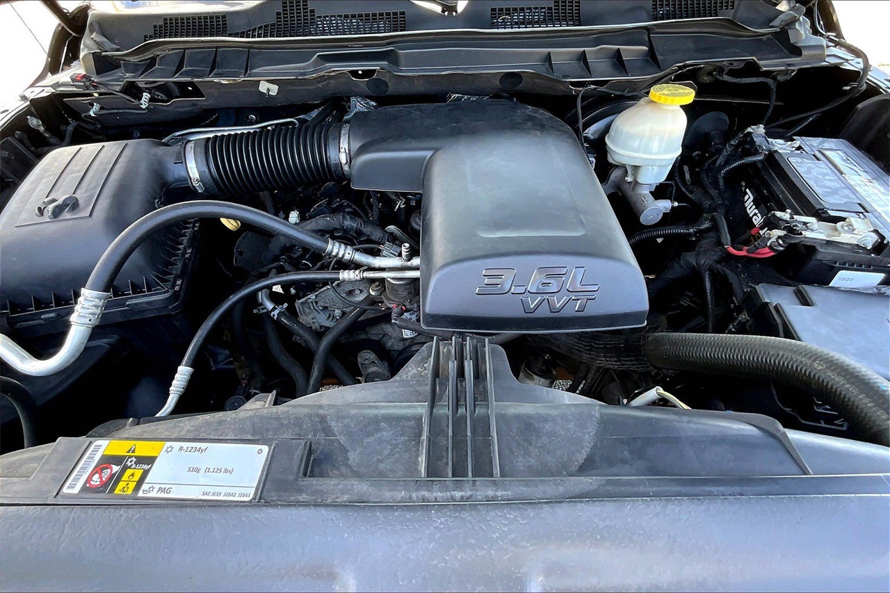 2017 Ram 1500 Express photo 31