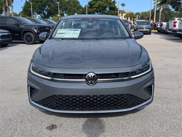 2025 Volkswagen Jetta 1.5T S photo 2