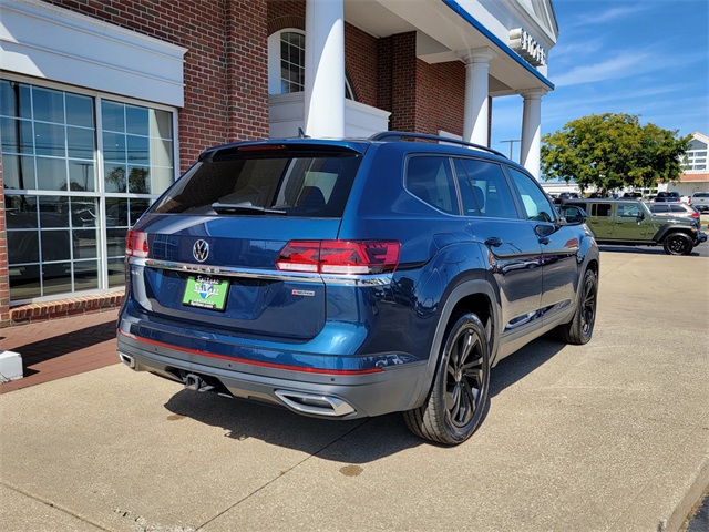 2022 Volkswagen Atlas V6 SE Technology photo 2