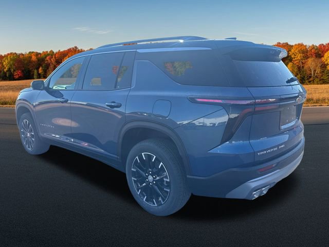 2026 Chevrolet Traverse photo 2