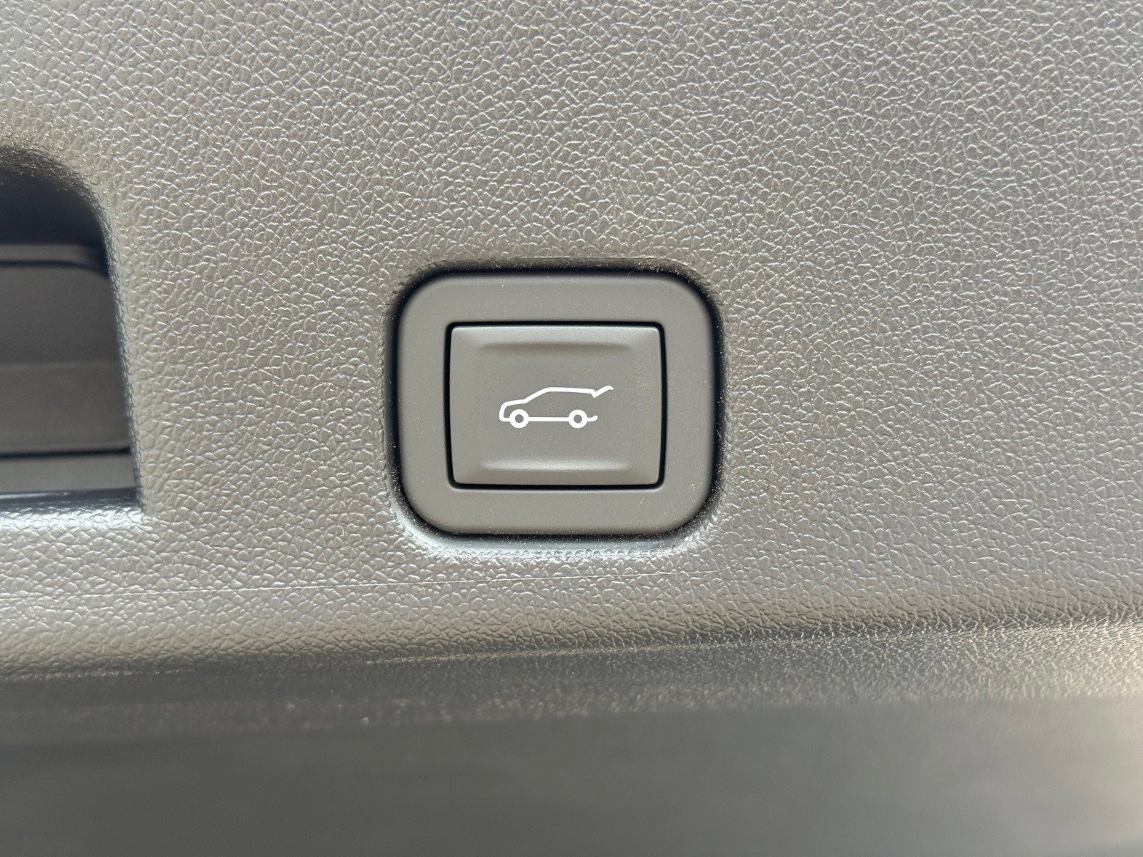 2026 Gmc Acadia Elevation photo 13