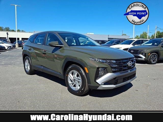 2026 Hyundai Tucson SE's photo