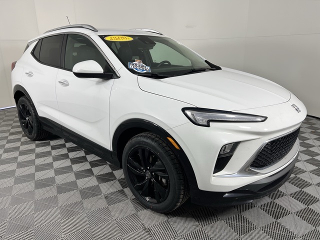 2024 Buick Encore GX Sport Touring's photo