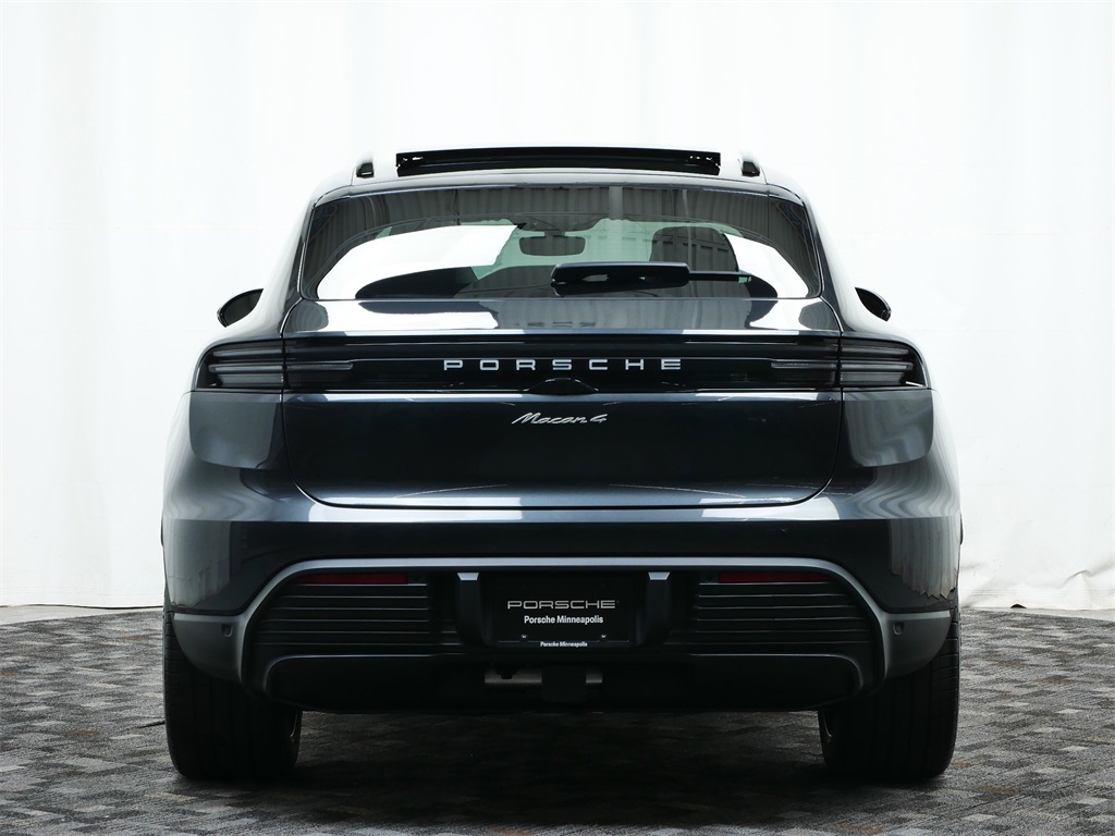2024 Porsche Macan Electric 4 photo 5