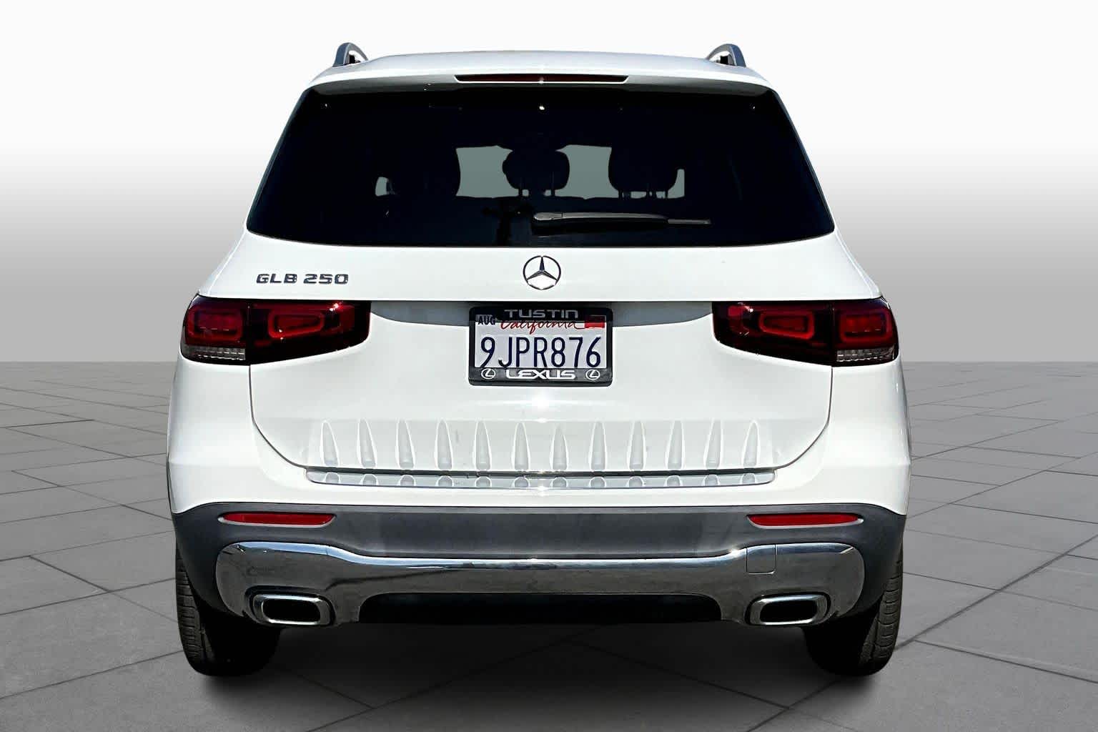 2020 Mercedes Benz GLB 250 photo 4