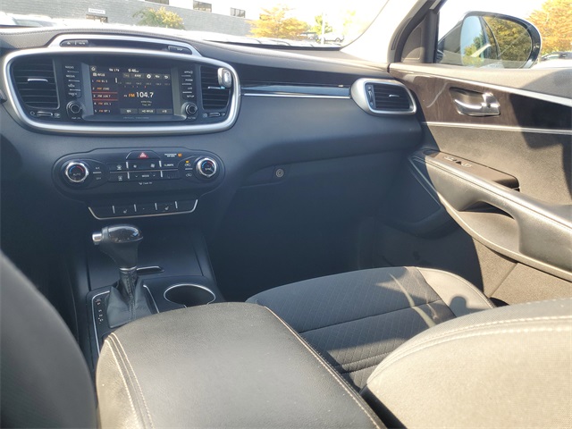 2017 Kia Sorento LX photo 12