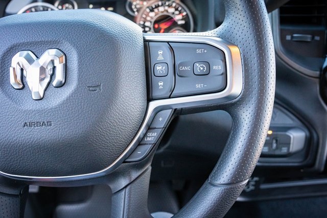 2025 Ram 2500 Tradesman photo 18