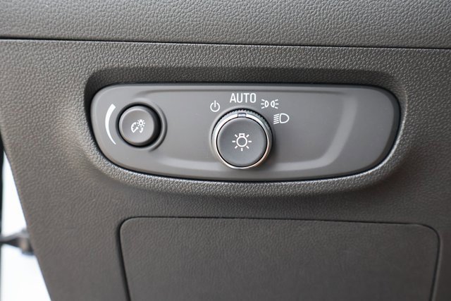 2026 Buick Encore GX Sport Touring photo 19