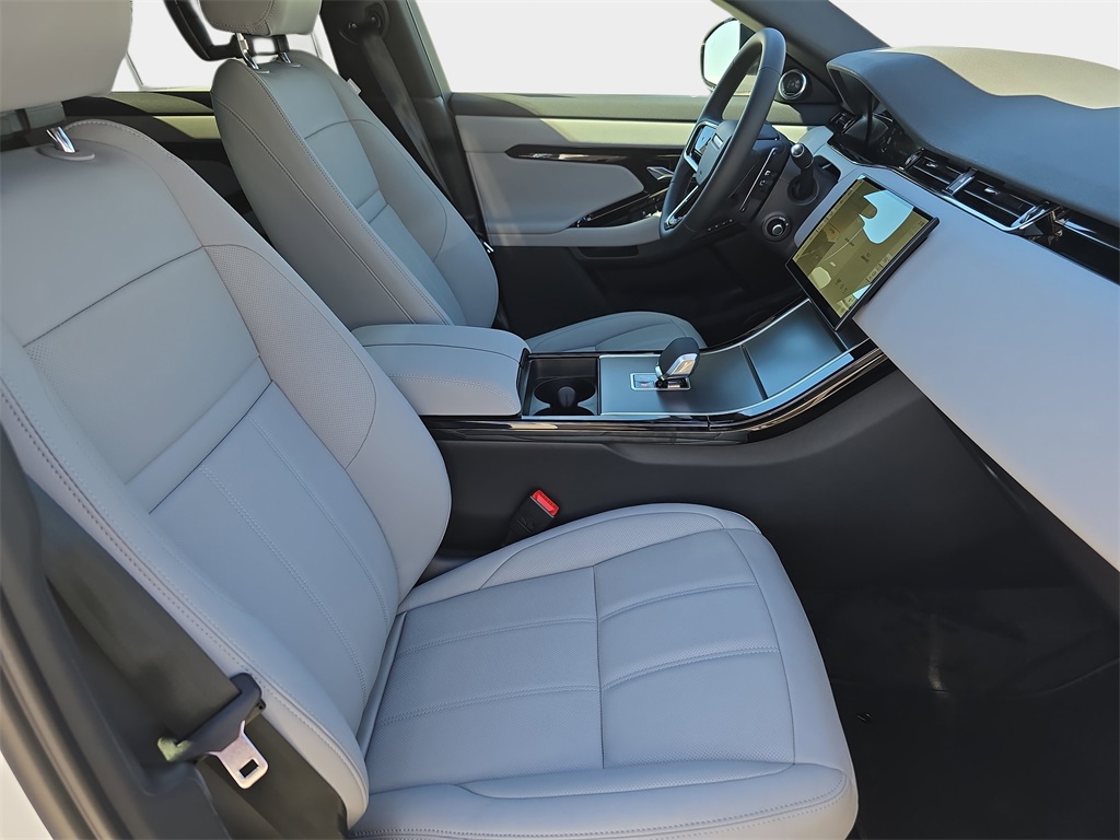 2026 Land Rover Range Rover Evoque S photo 10