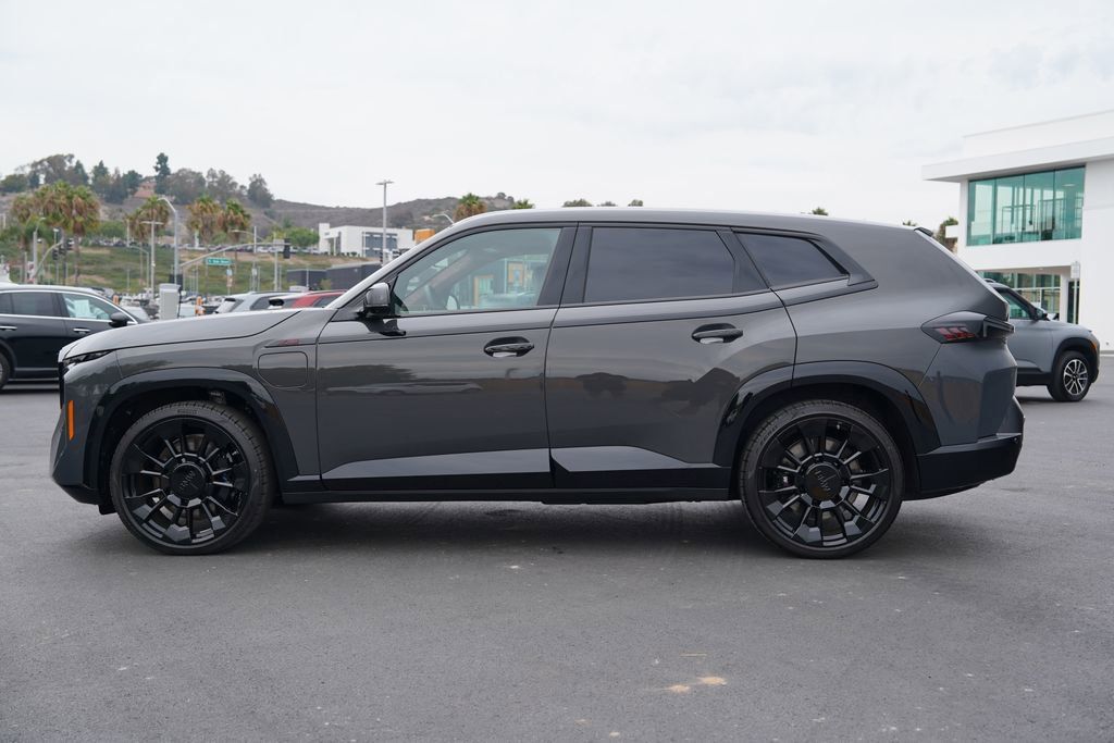 2025 Bmw XM Label Red photo 3