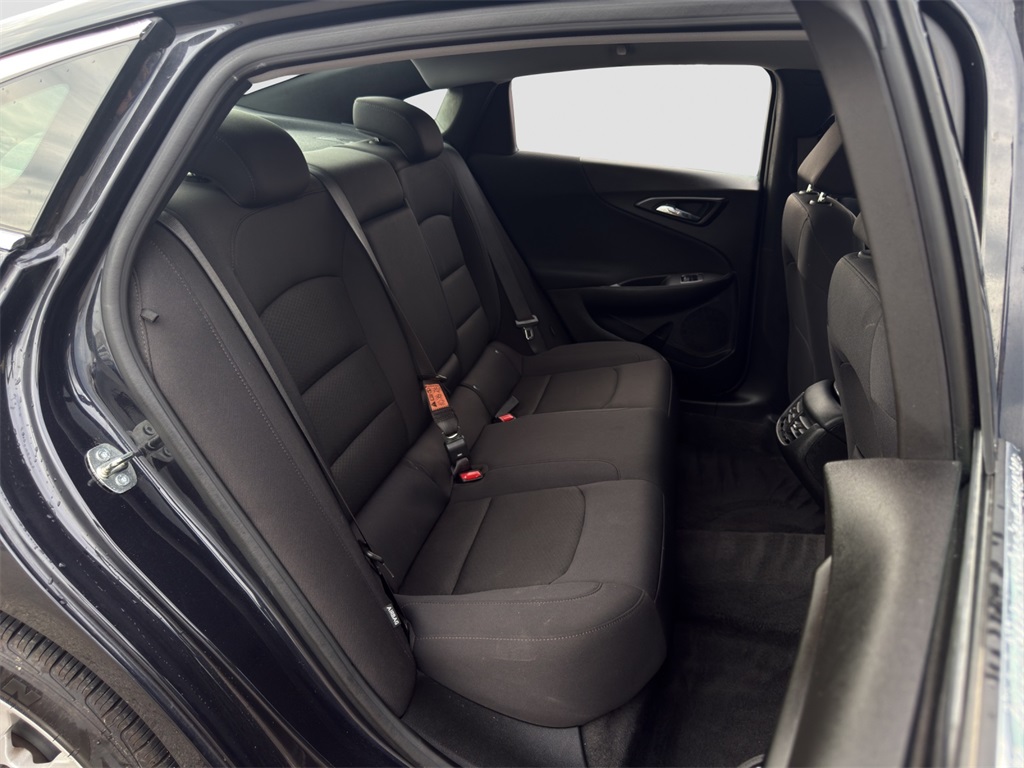 2023 Chevrolet Malibu 1LT photo 18