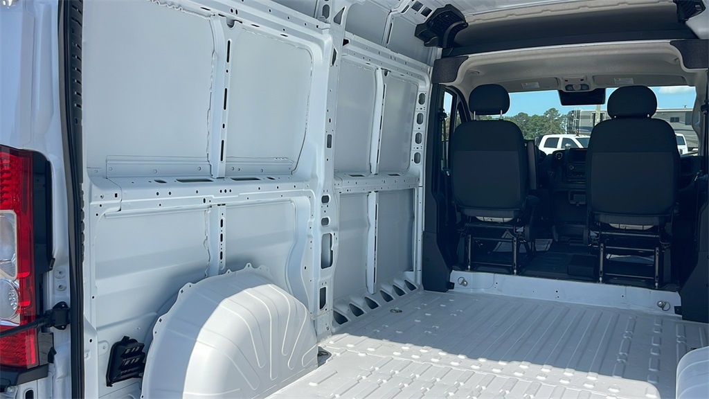 2025 Ram ProMaster 2500 photo 10
