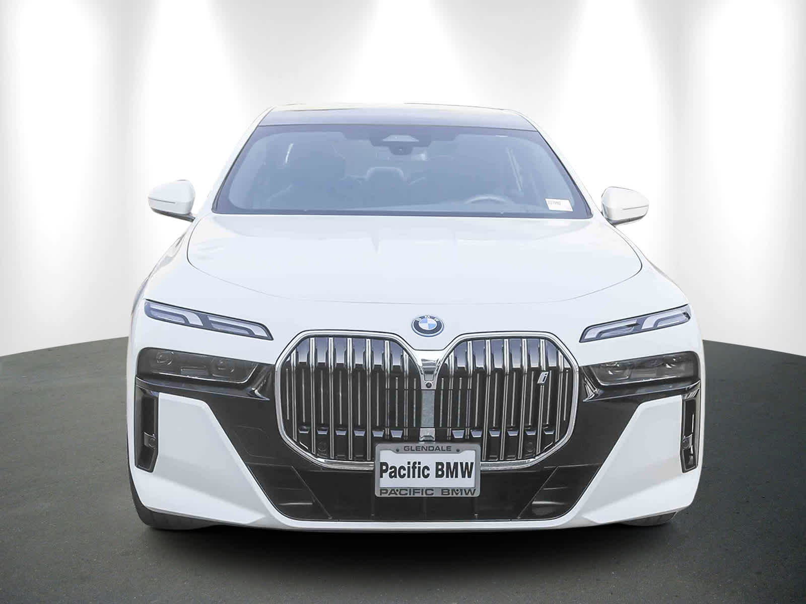 Used 2025 BMW i7 50 with VIN WBY43EJ08SCU58390 for sale in Glendale, CA
