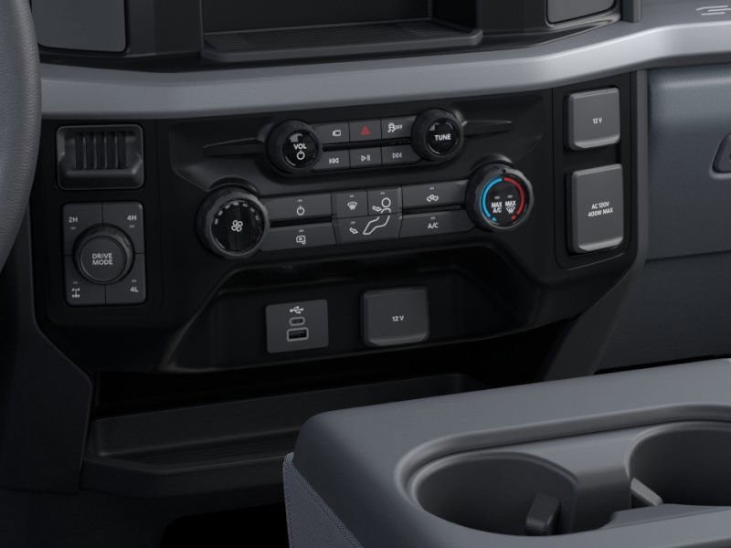 2026 Ford F-350 XL photo 13