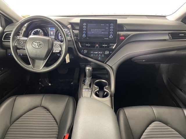 2024 Toyota Camry SE photo 32
