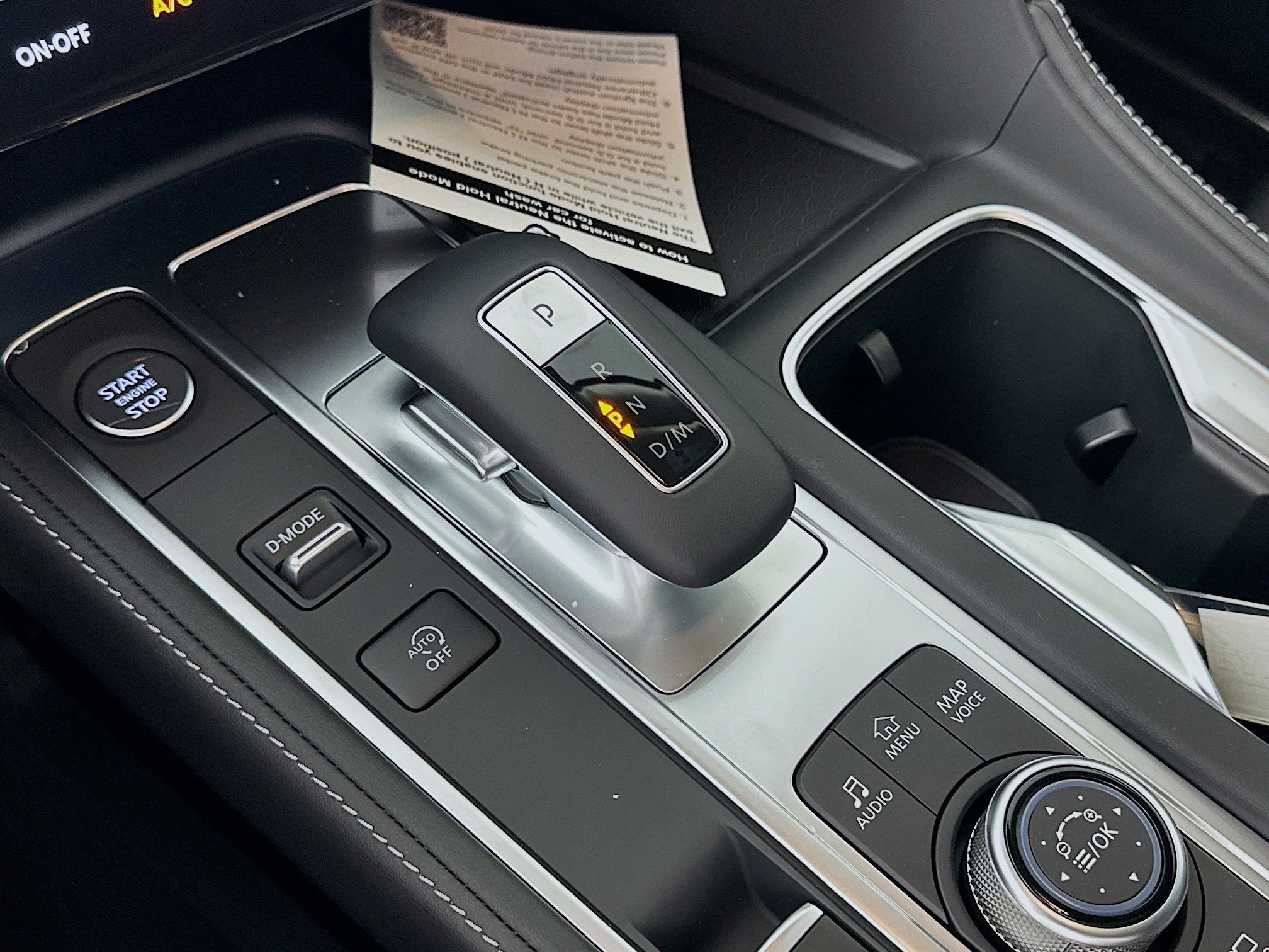 2025 Infiniti QX60 Luxe photo 11