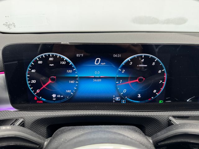 2022 Mercedes Benz CLA 250 photo 2