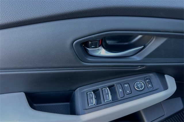 2025 Honda Accord SE photo 7