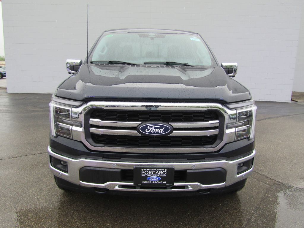 2025 Ford F-150 Lariat photo 3
