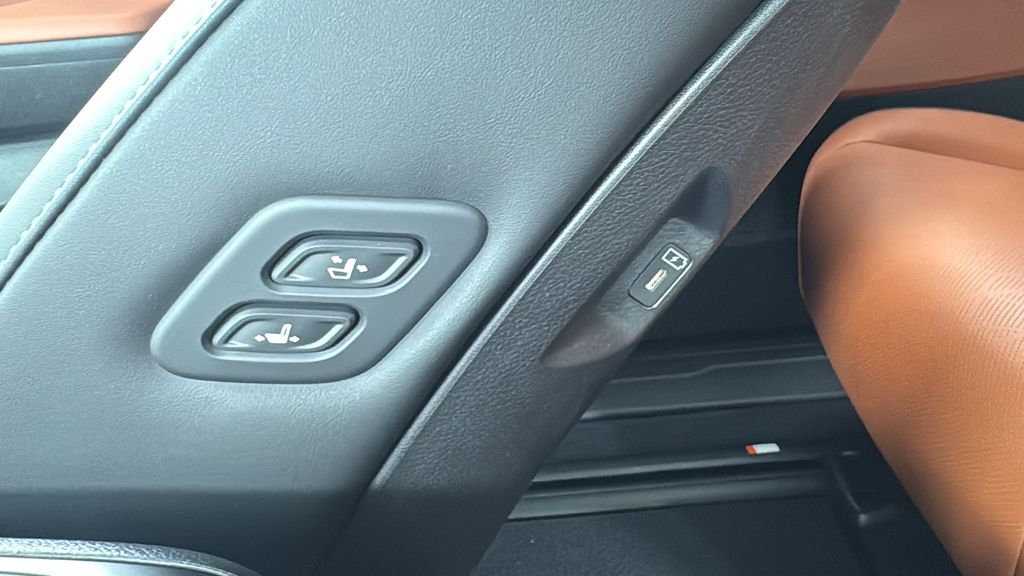 2026 Kia Carnival EX photo 38