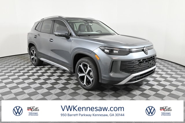 2026 Volkswagen Tiguan SE's photo