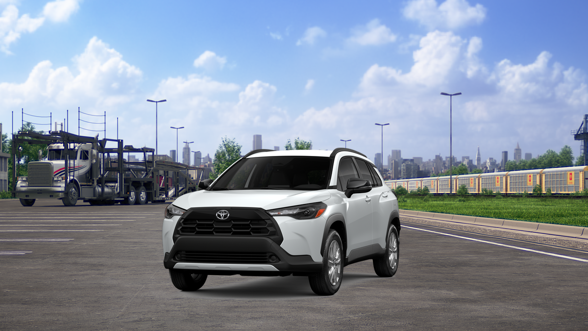2026 Toyota Corolla Cross LE photo 12