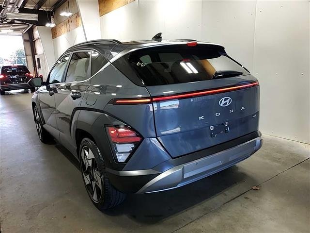 2024 Hyundai Kona Limited photo 2