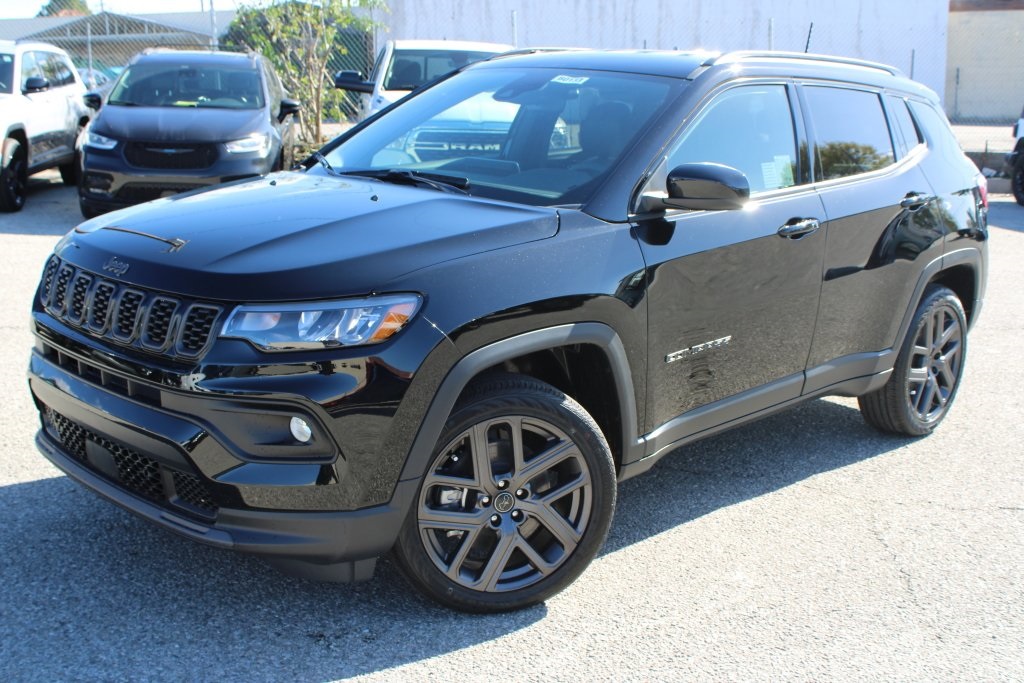 2026 Jeep Compass Altitude's photo