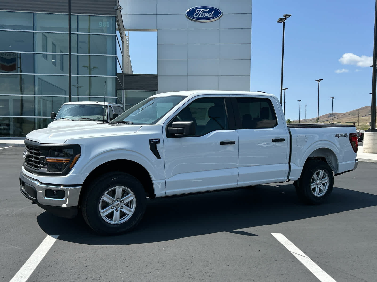 2025 Ford F-150 XL's photo