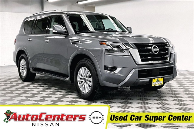 2024 Nissan Armada SV's photo