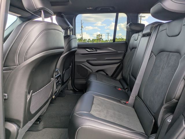 2025 Jeep Grand Cherokee Altitude X photo 22