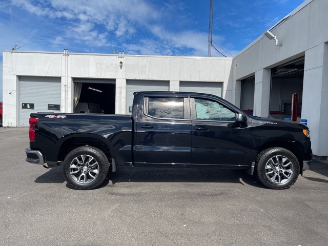2023 Chevrolet Silverado 1500 LT photo 8
