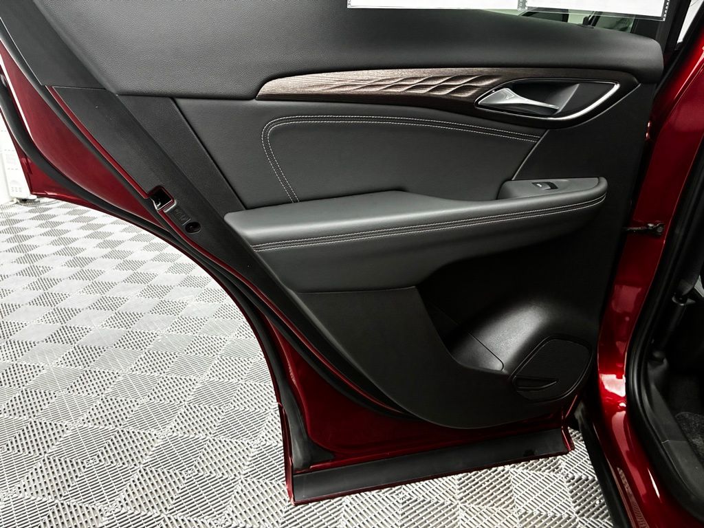 2022 Buick Envision Avenir photo 24