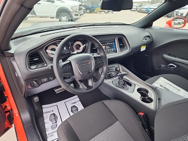 2023 Dodge Challenger R/T photo 2