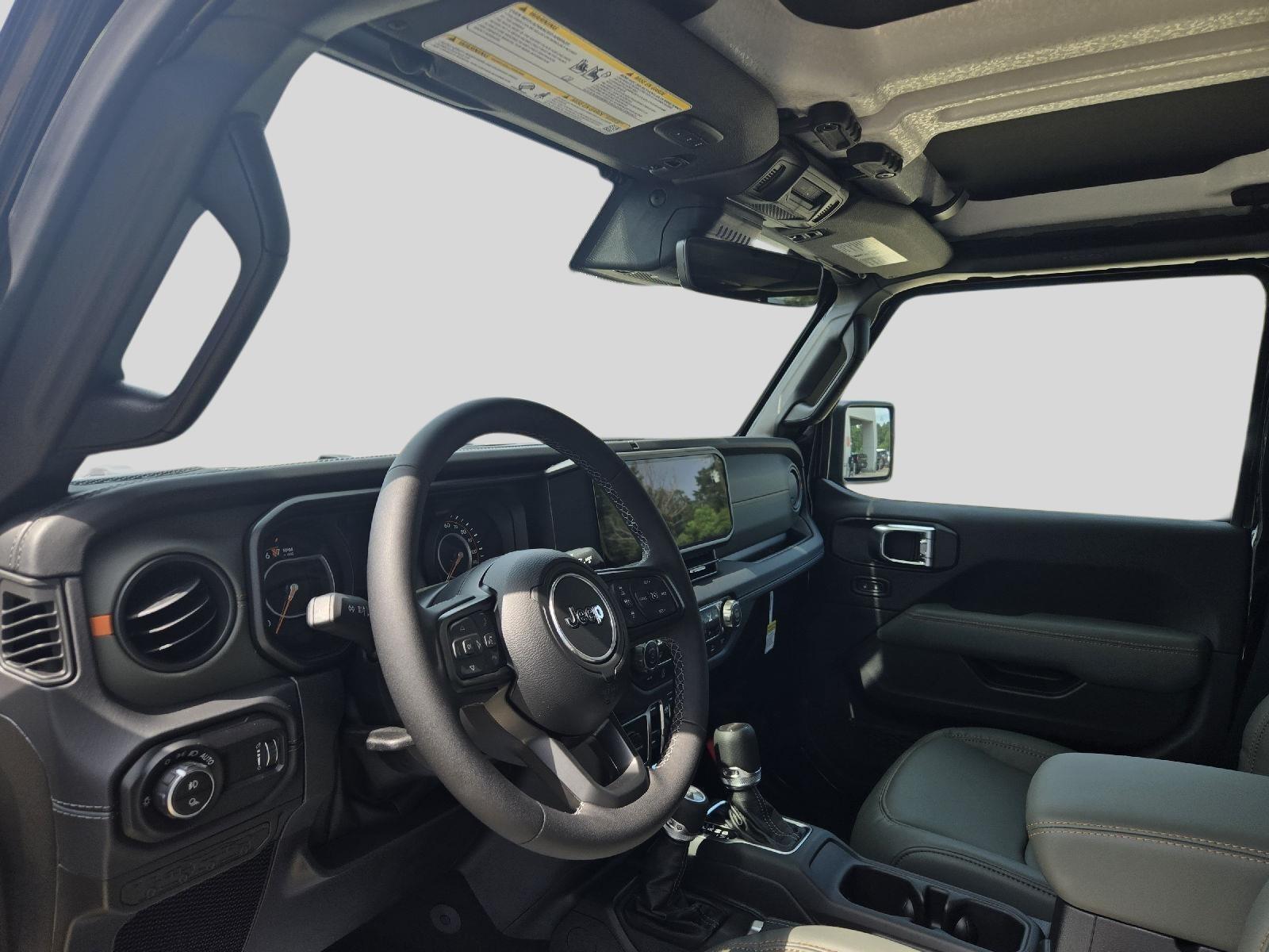 2025 Jeep Gladiator Mojave photo 8