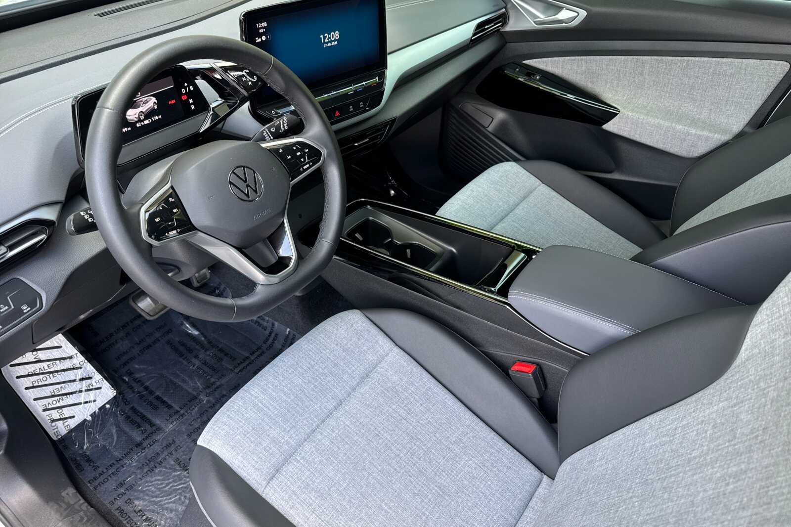 2023 Volkswagen ID.4 Pro photo 10