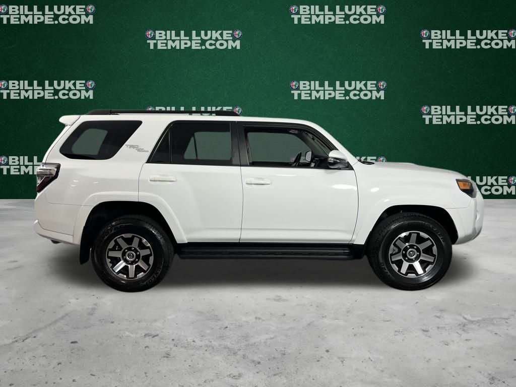 2024 Toyota 4Runner TRD Off-Road Premium photo 3