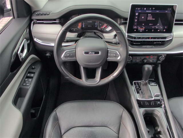 2022 Jeep Compass Limited photo 5