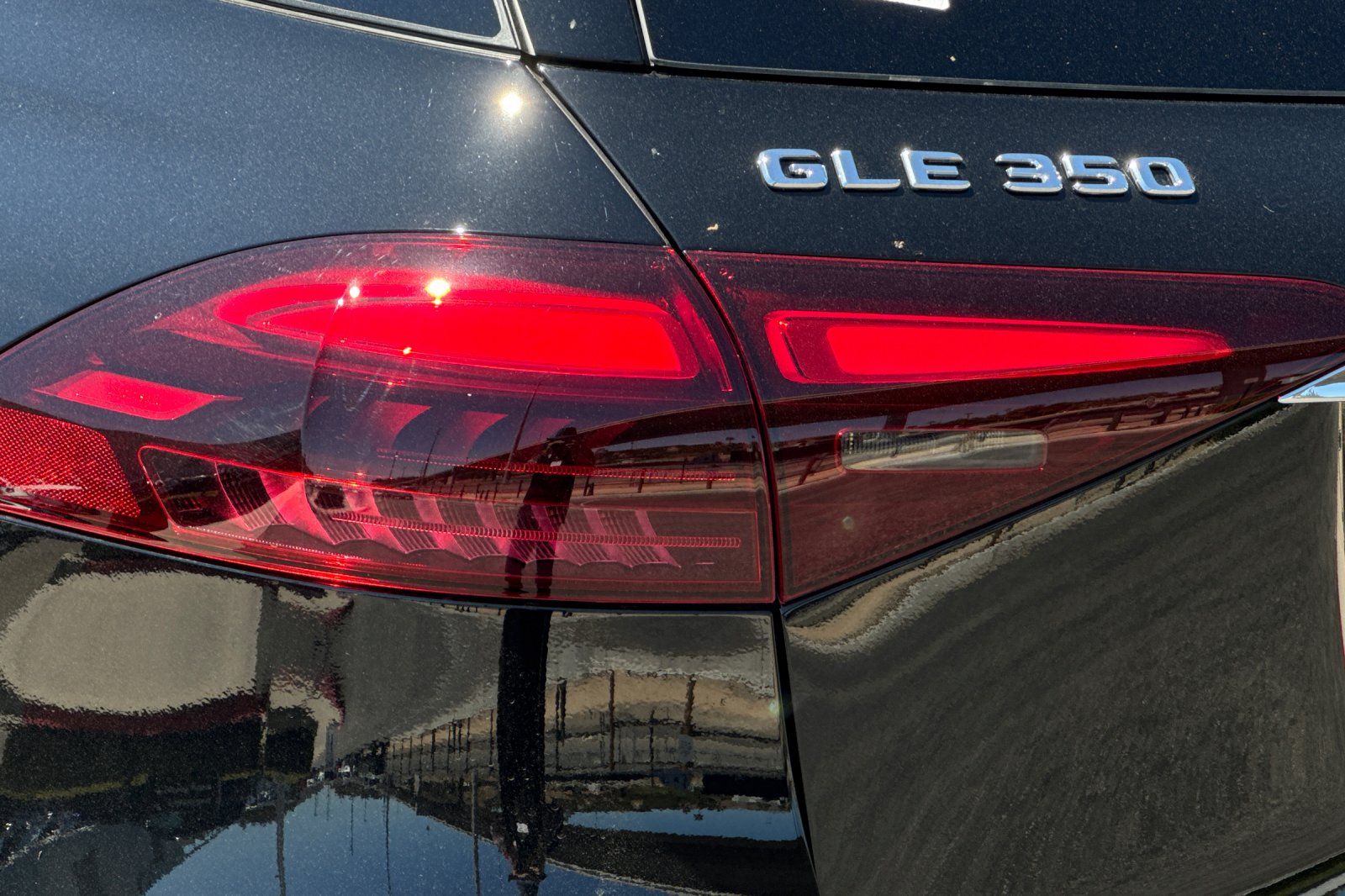 2025 Mercedes Benz GLE 350 4MATIC photo 11