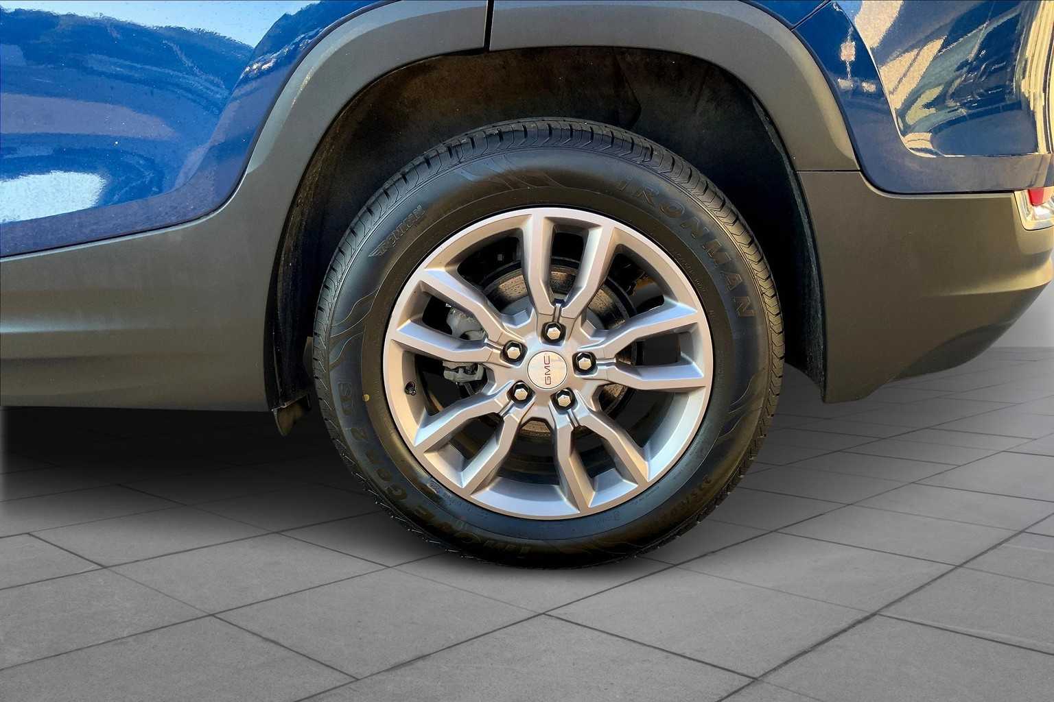 2023 Gmc Terrain SLT photo 10