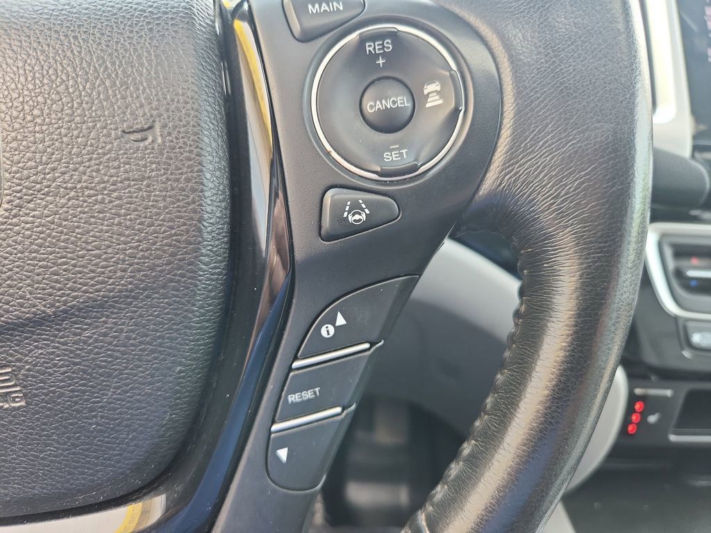 2020 Honda Ridgeline RTL-E photo 26
