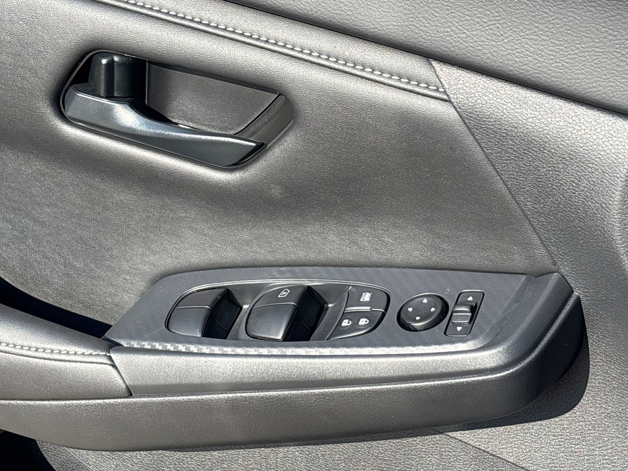 2025 Nissan Sentra S photo 22