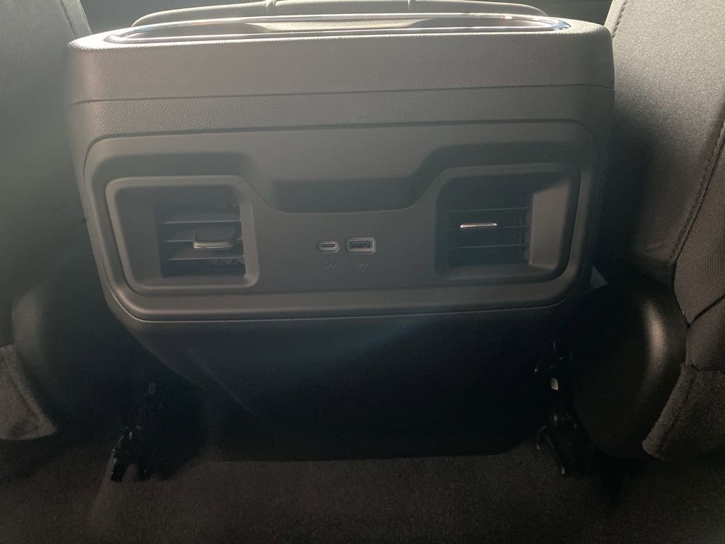 2025 Chevrolet Silverado 3500HD LT photo 13