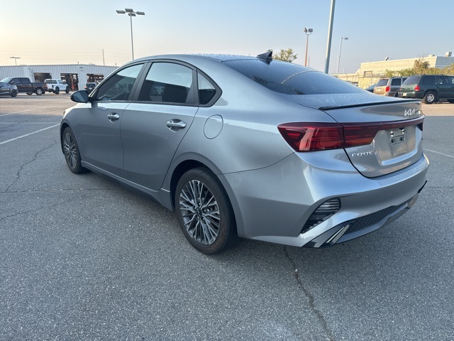 2023 Kia Forte GT-Line photo 5