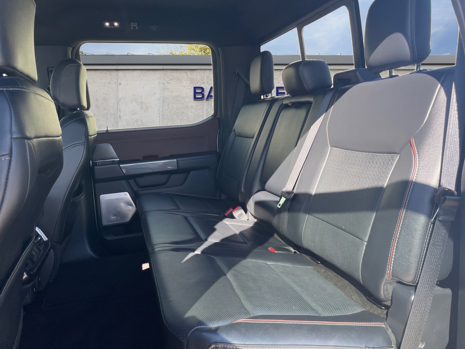 2023 Ford F-150 Lariat photo 11