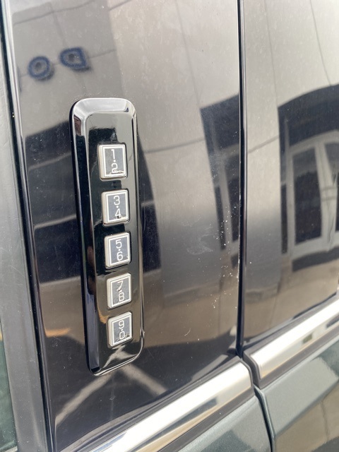 2021 Ford F-150 Lariat photo 11
