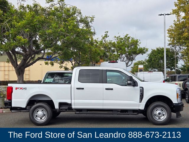 2025 Ford F-250 photo 9