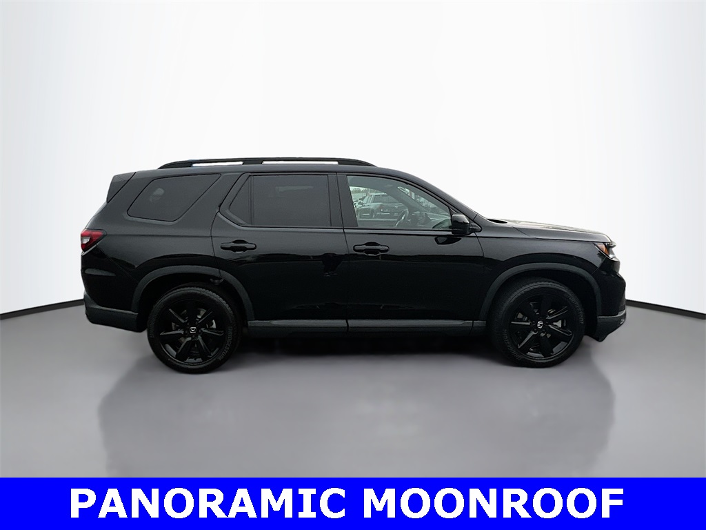 2025 Honda Pilot Black Edition photo 2