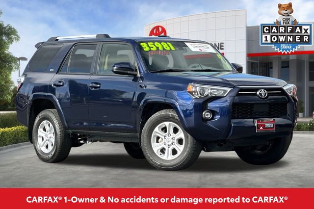 2023 Toyota 4Runner SR5 photo 2