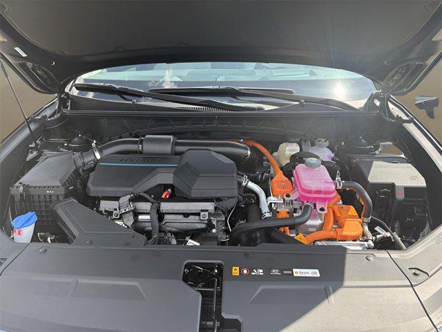 2025 Hyundai Tucson Hybrid Limited photo 28